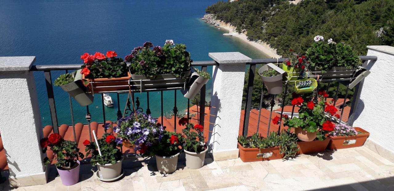 Ferienwohnung Leonarda Omiš Exterior foto